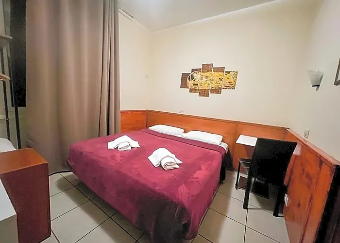 Otel Alius And Freerome
